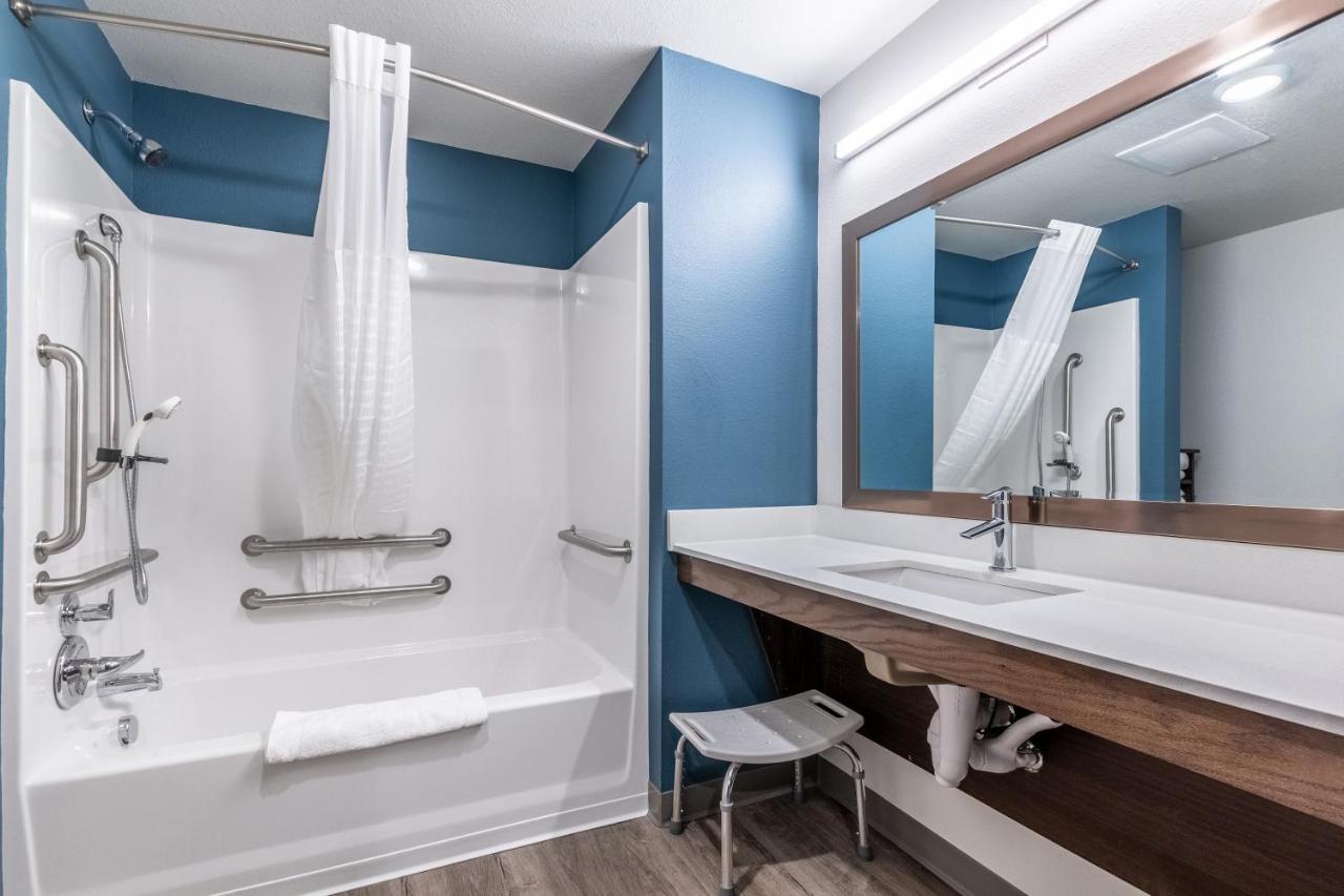 Woodspring Suites Gurnee - Chicago Экстерьер фото