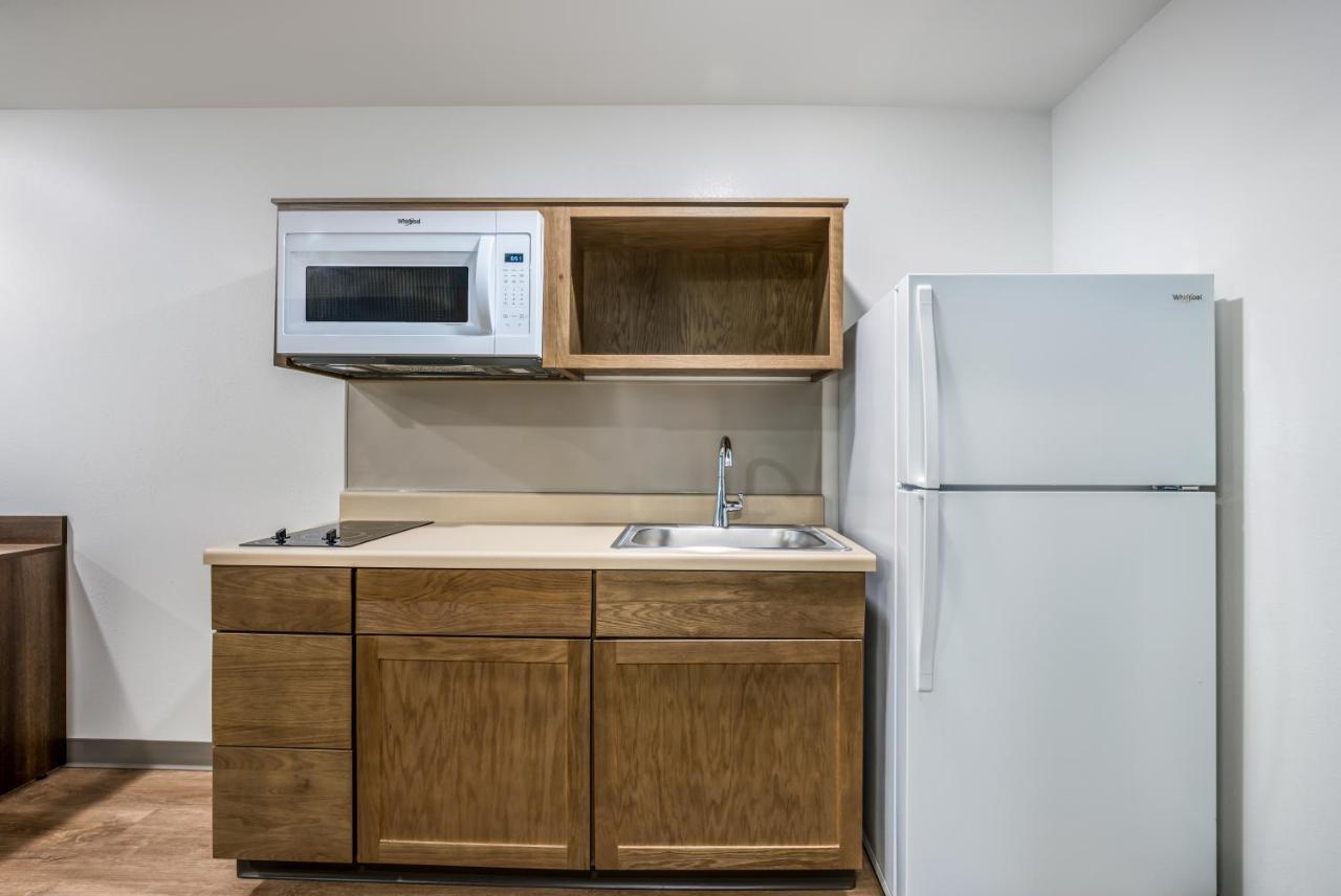 Woodspring Suites Gurnee - Chicago Экстерьер фото
